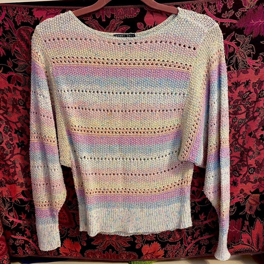VINTAGE KNIT PASTEL SWEATER